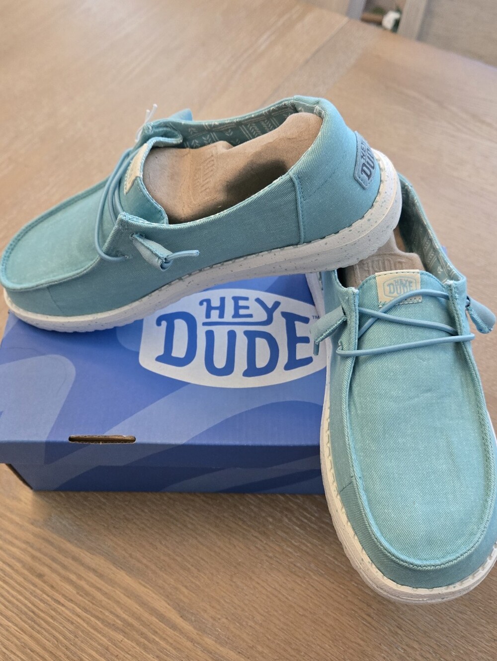 HEY Dude Wendy Canvas Shoes